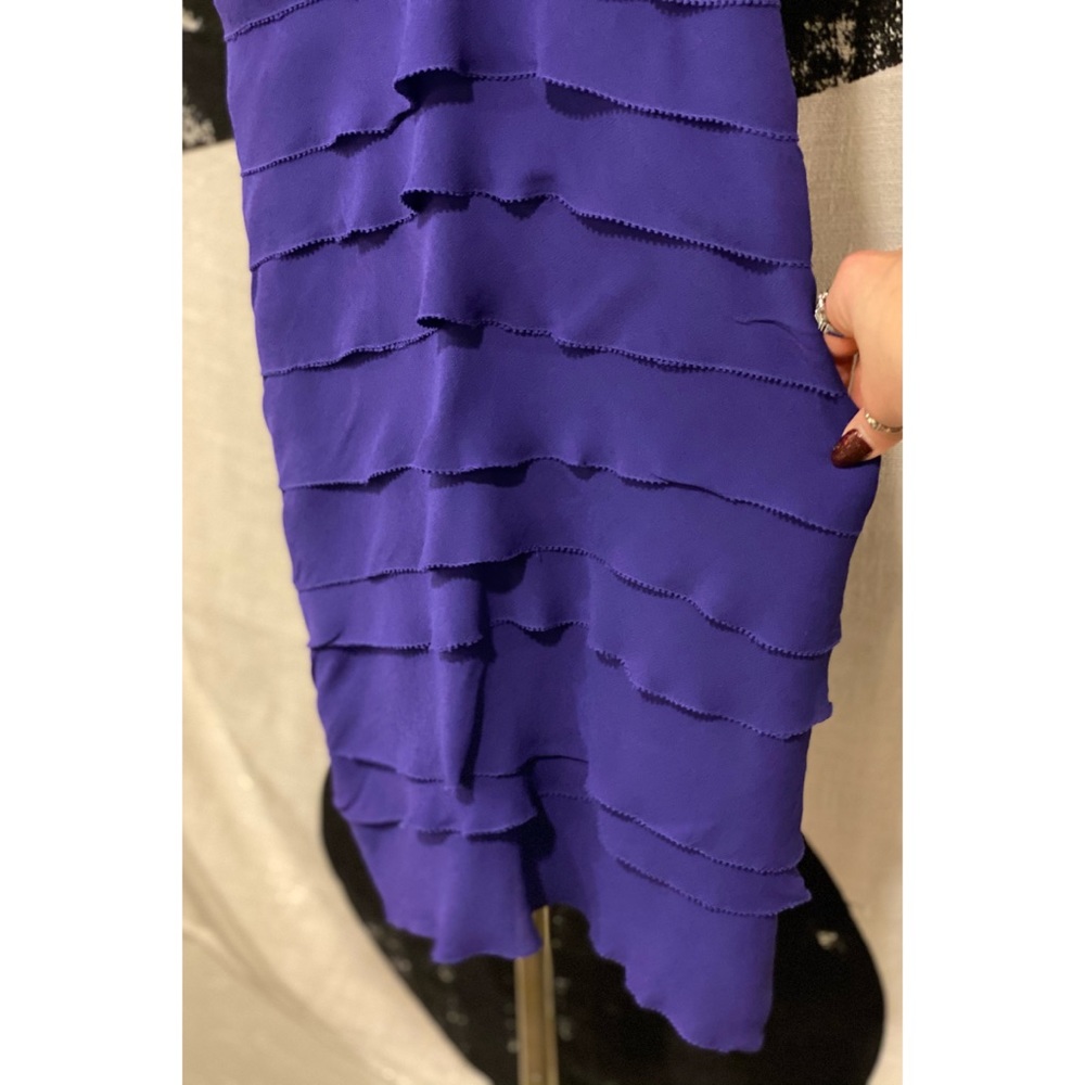 BCBG MaxAzria SIZE2 Violet Ruffle Mini Dress - Picture 3 of 6